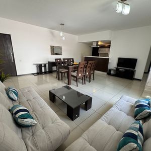 Departamento Amoblado De 2 Dormitorios En Alquiler 