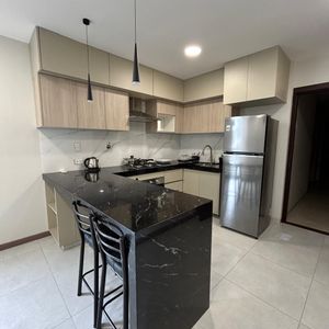 Departamento De 1dorm Amoblado | Cond. Klug,  Barrio Equipetrol