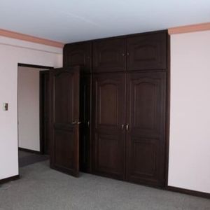 Casa En Venta 6 Dormitorios $us.650.000 Achumani