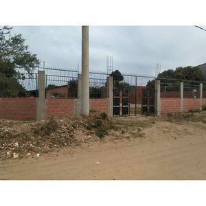 Terreno Embardado De 625m2 Con 2 Habitaciones Para Negocio