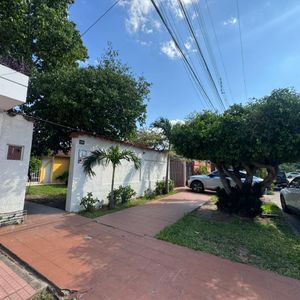 Casa En Alquiler Avenida San Aurelio 2do Anillo