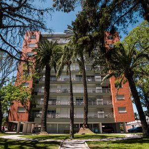 Dueño Vende - Agraciada Frente A Devoto - 1 Dorm., Garage 