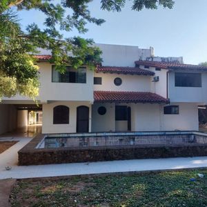Casa En Venta A Precio De Terreno