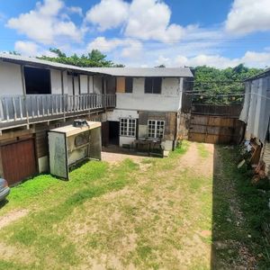 Galpón Con Oficinas En Alquiler