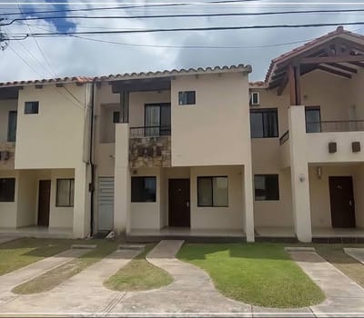 Casa En Condominio Versalles A Precio De Oportunidad