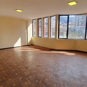 Departamento En Alquiler En Sopocachi -plaza España 