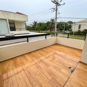 Casa En Alquiler - Los Parques 3 