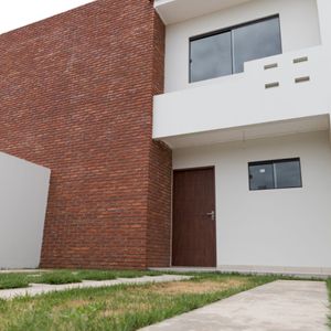 Casa En Venta En La Mejor Zona De Santa Cruz