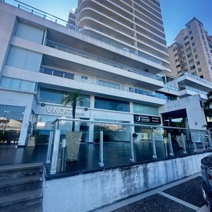 Oficina En Venta En Oportunidad Punta Del Este 