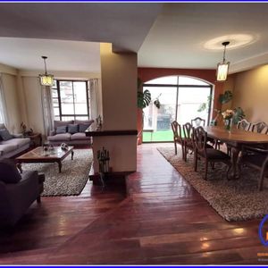 Casa En Venta En Achumani