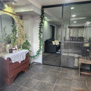 Casa En Venta 5to Anillo Entre Alemana Y 2 De Agosto