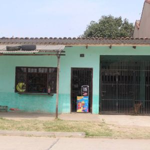 Vivienda Ubicada En Zona Norte, En Barrio Nueva Esperanza