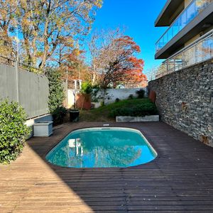 San Marino. Planta Baja Con Jardin Y Piscina. 3 Dorms + Servicio.