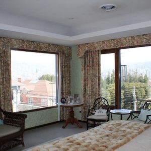 Casa En Venta Zona Auquisamaña Condominio Privado 