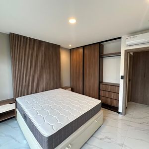 Departamento  Con Balcón Y Parqueo En Venta 
