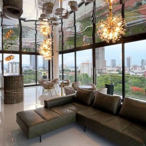 Penthouse A Estrenar, Condominio Spazios