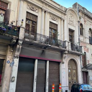 Alquiler De Excelente Local Para Depósito En Ciudad Vieja