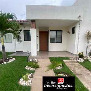 Casa En Venta En Condominio