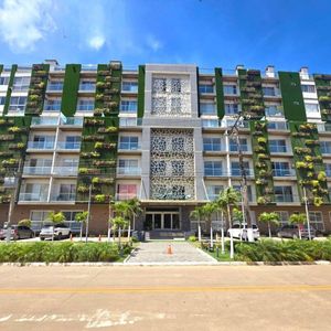 Departamento De 2 Dormitorios En Venta Zona Norte Edificio Lucitano