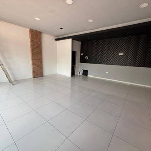 En Alquiler Local Comercial Para Oficina O Restaurante Zona Norte