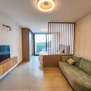 Mon. Amb. A Estrenar