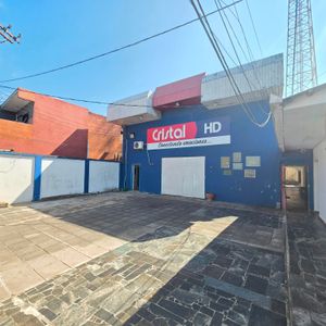  En Venta: Inmueble Sobre Avenida – 600 M²