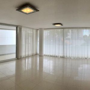 Vendo  Hermoso Y Gran  Departamento, Zona Sur Blacutt, 