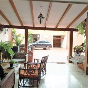 Casa En Venta,  Calle Charcas