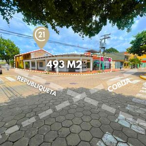 Casa En Venta Frente A La Plaza Callejas 