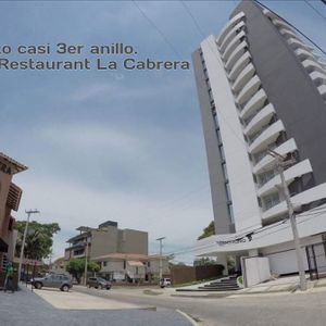 En Alquiler Departamento De 2 Dor En Condominio Macororo 9