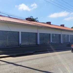 7 Locales Comerciales En Alquiler En La Doble Via La Guardia