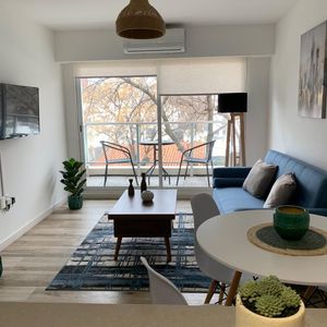 Apartamento Amueblado De 1 Dormitorio En Pocitos