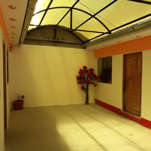 En Venta O Permuta Por Vehiculo O Terreno. Casa Av. Civica Don Bosco Ref. 680805