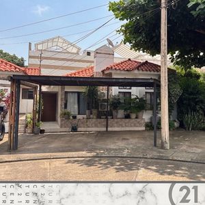  Casa En Venta En Condominio – Av. Roca Y Coronado 4to Anillo 