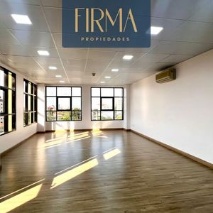 Oficina En Venta En Pleno Centro De La Ciudad - Torre Cainco