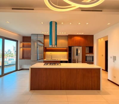 Departamento De Lujo En Venta - La Riviera (equipetrol)