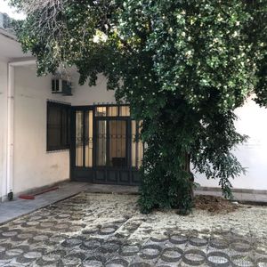 Casa Céntrica Para Empresa En Alquiler