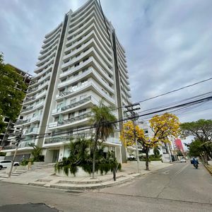 Departamento En Alquiler - Equipetrol Uptwon Nuu