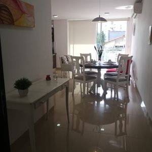 Dpto 1 Dormitorio, 80 Mts2