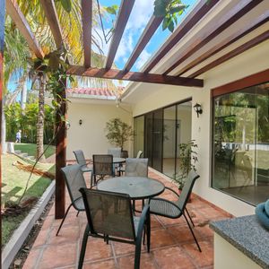 Casa En Alquiler - Colinas Del Urubo