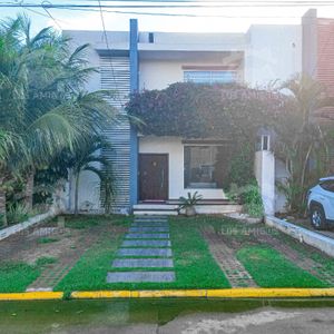 Bella Casa En Venta