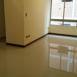 Departamento En Venta 73.000 $us