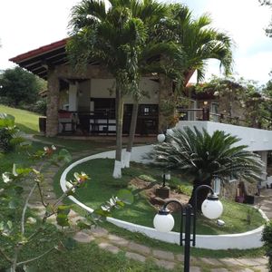 Casa Quinta En Urbanizacion El El Bosque En La Guardia
