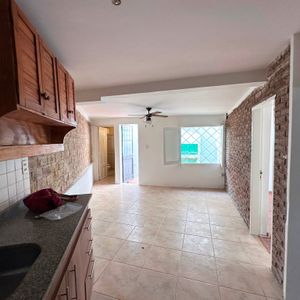 Excelente Casa 2 Dorm En La Comercial!!