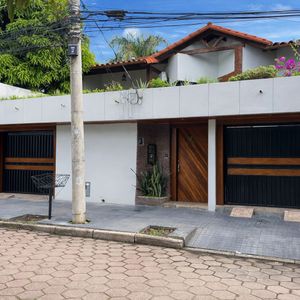  Casa En Venta – 2do Anillo 