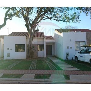 Casa En Venta En La Urbanización Alméria Beni