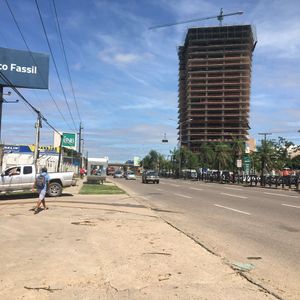 Solo Interesados En Terreno En Av Banzer!