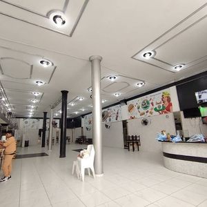 Alquiler De Local Comercial Galpón 