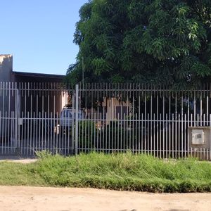 Economica Casa En Venta Zona Noreste