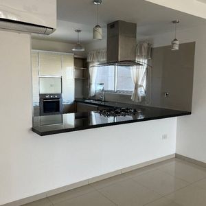 Departamento De 3 Dormitorios En Alquiler - Condado 3